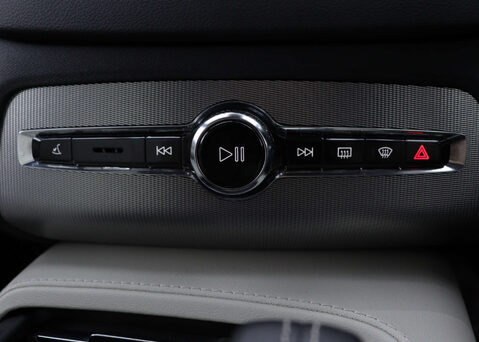 Volvo XC90 2.0 XC90 R-Design Pro T8 Recharge AWD Auto 4WD 5dr 30