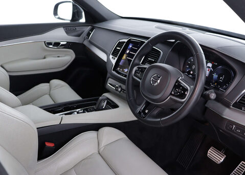 Volvo XC90 2.0 XC90 R-Design Pro T8 Recharge AWD Auto 4WD 5dr 45
