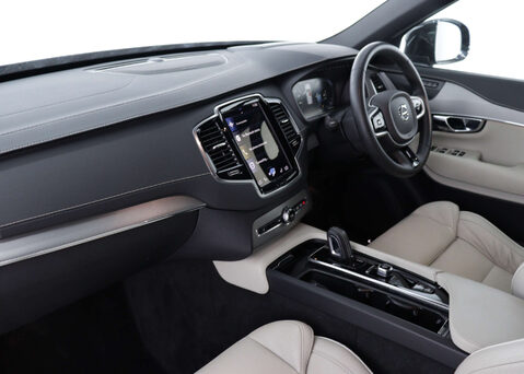 Volvo XC90 2.0 XC90 R-Design Pro T8 Recharge AWD Auto 4WD 5dr 48