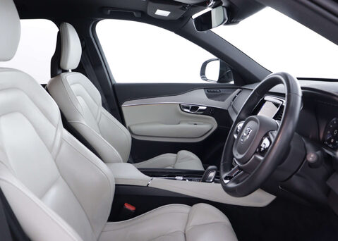 Volvo XC90 2.0 XC90 R-Design Pro T8 Recharge AWD Auto 4WD 5dr 46