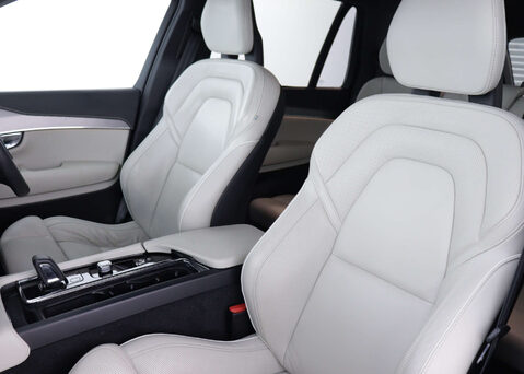 Volvo XC90 2.0 XC90 R-Design Pro T8 Recharge AWD Auto 4WD 5dr 50