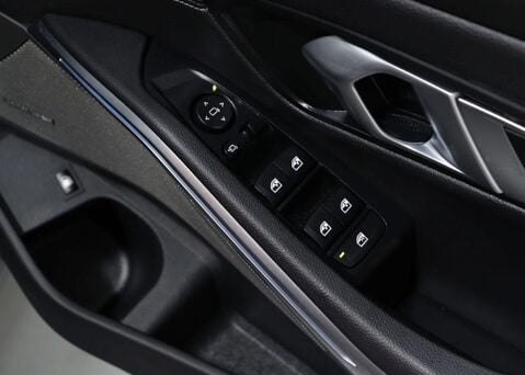 BMW 3 Series 2.0 330E xDrive M Sport Auto 4WD 4dr 44