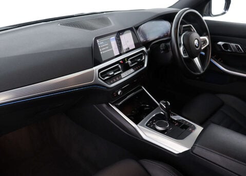 BMW 3 Series 2.0 330E xDrive M Sport Auto 4WD 4dr 48