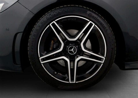 Mercedes-Benz B Class 1.3 B 200 AMG Line Edition Executive Auto 5dr 38