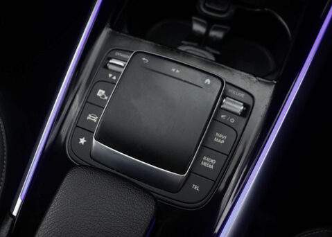 Mercedes-Benz B Class 1.3 B 200 AMG Line Edition Executive Auto 5dr 32