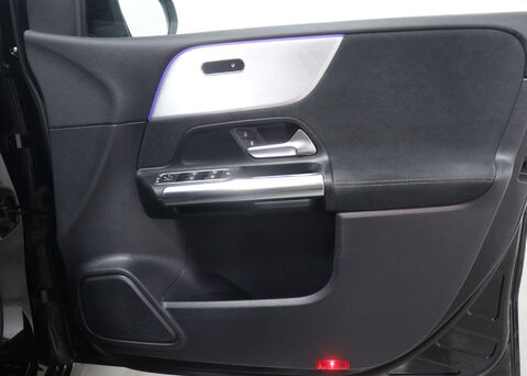 Mercedes-Benz B Class 1.3 B 200 AMG Line Edition Executive Auto 5dr 42