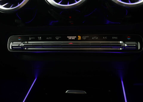 Mercedes-Benz B Class 1.3 B 200 AMG Line Edition Executive Auto 5dr 31