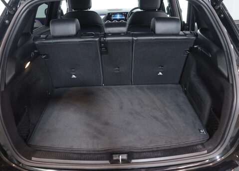 Mercedes-Benz B Class 1.3 B 200 AMG Line Edition Executive Auto 5dr 49