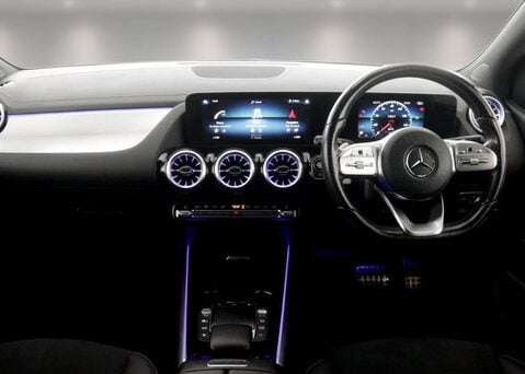 Mercedes-Benz B Class 1.3 B 200 AMG Line Edition Executive Auto 5dr 42