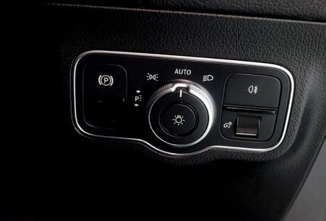 Mercedes-Benz B Class 1.3 B 200 AMG Line Edition Executive Auto 5dr