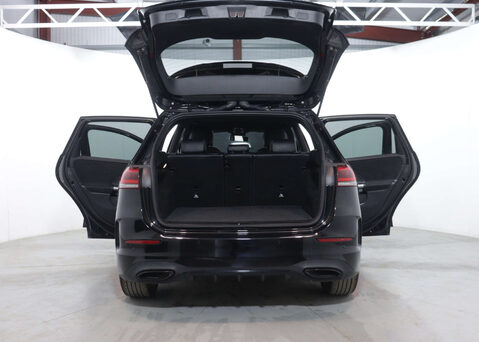 Mercedes-Benz B Class 1.3 B 200 AMG Line Edition Executive Auto 5dr 56