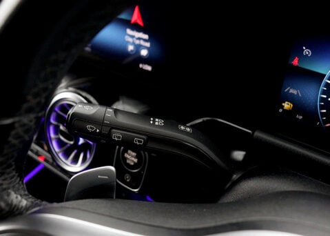 Mercedes-Benz B Class 1.3 B 200 AMG Line Edition Executive Auto 5dr 55