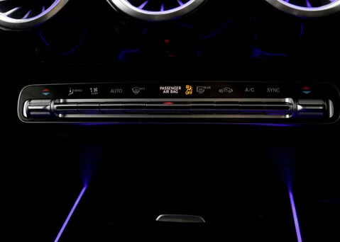 Mercedes-Benz B Class 1.3 B 200 AMG Line Edition Executive Auto 5dr 52