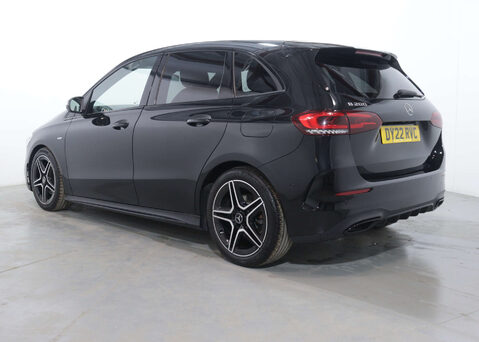 Mercedes-Benz B Class 1.3 B 200 AMG Line Edition Executive Auto 5dr 9