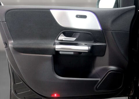 Mercedes-Benz B Class 1.3 B 200 AMG Line Edition Executive Auto 5dr 14