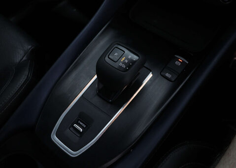 Nissan Qashqai 1.3 Qashqai Tekna+ DiG-T MHEV CVT 5dr 28