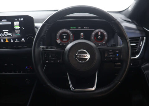 Nissan Qashqai 1.3 Qashqai Tekna+ DiG-T MHEV CVT 5dr 14