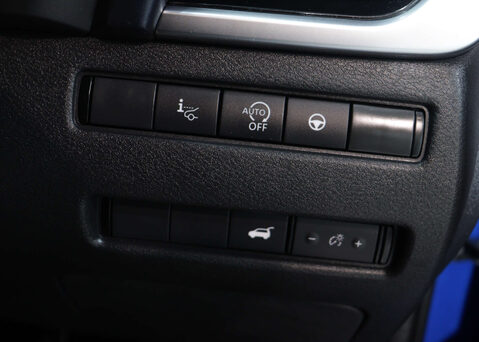 Nissan Qashqai 1.3 Qashqai Tekna+ DiG-T MHEV CVT 5dr 32