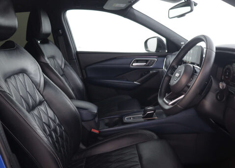 Nissan Qashqai 1.3 Qashqai Tekna+ DiG-T MHEV CVT 5dr 36