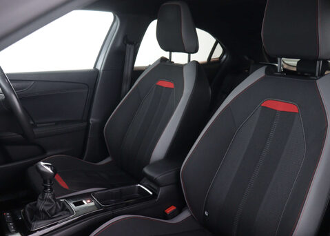 Vauxhall Mokka 1.2 Mokka SRi T 5dr 41