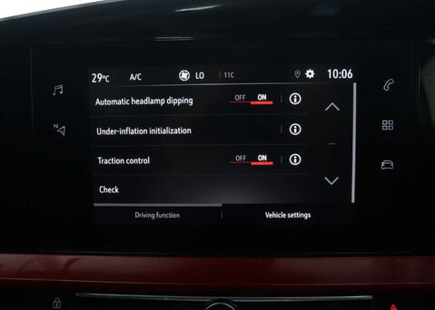 Vauxhall Mokka 1.2 Mokka SRi T 5dr 23