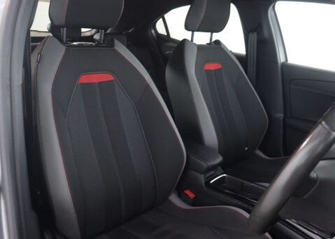 Vauxhall Mokka 1.2 Mokka SRi T 5dr 39