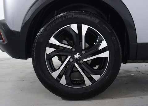 Peugeot 2008 1.2 2008 Allure Premium PureTech S/S Auto 5dr 13