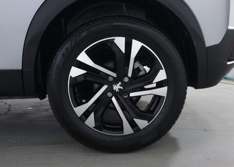 Peugeot 2008 1.2 2008 Allure Premium PureTech S/S Auto 5dr 16