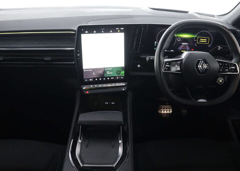 Renault Austral 1.2 Austral Techno Espirit Alpine HEV Auto 5dr 19