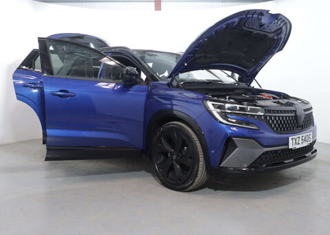 Renault Austral 1.2 Austral Techno Espirit Alpine HEV Auto 5dr 49