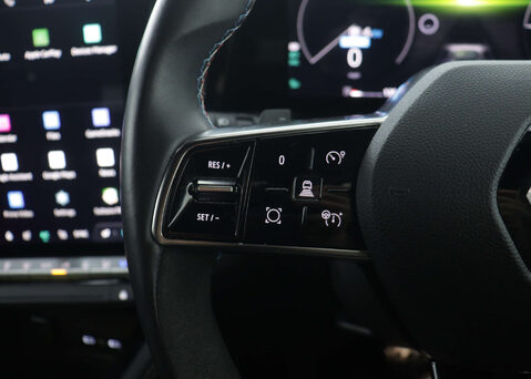 Renault Austral 1.2 Austral Techno Espirit Alpine HEV Auto 5dr 31