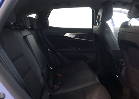 Renault Austral 1.2 Austral Techno Espirit Alpine HEV Auto 5dr 46