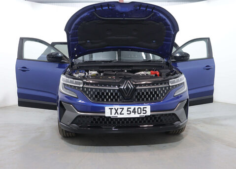 Renault Austral 1.2 Austral Techno Espirit Alpine HEV Auto 5dr 50