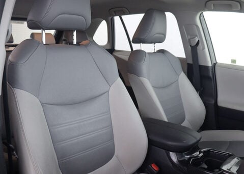 Toyota Rav4 2.5 RAV4 Excel HEV 4x2 CVT 5dr 44