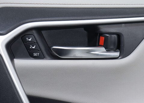 Toyota Rav4 2.5 RAV4 Excel HEV 4x2 CVT 5dr 39