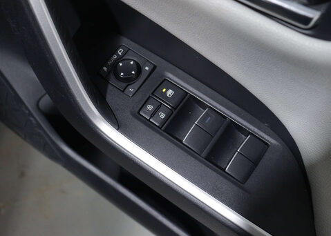 Toyota Rav4 2.5 RAV4 Excel HEV 4x2 CVT 5dr 40