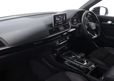 Audi Q5 2.0 Q5 Black Edition 45 TFSI Quattro Semi-Auto 4WD 5dr 47