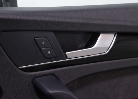 Audi Q5 2.0 Q5 Black Edition 45 TFSI Quattro Semi-Auto 4WD 5dr 41