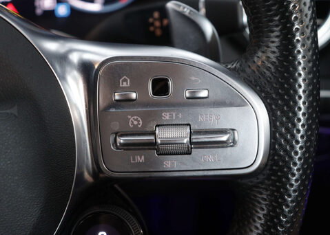 Mercedes-Benz C Class 4.0 AMG C 63 Auto 2dr 38