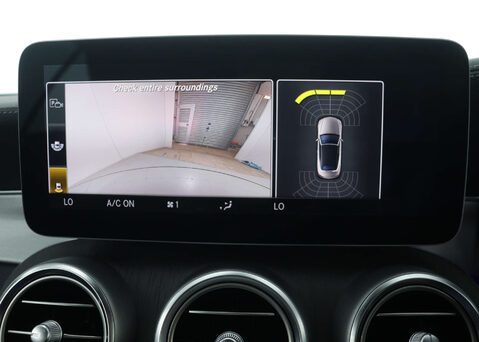 Mercedes-Benz C Class 4.0 AMG C 63 Auto 2dr 31