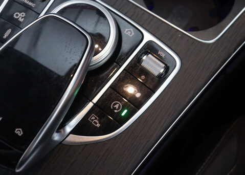 Mercedes-Benz C Class 4.0 AMG C 63 Auto 2dr 34