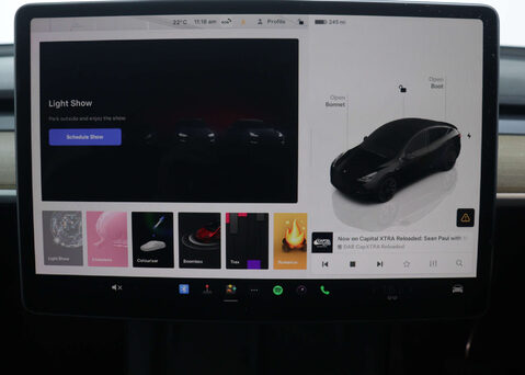 Tesla Model Y Model Y Long Range AWD 4WD 5dr 24