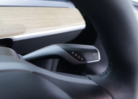 Tesla Model Y Model Y Long Range AWD 4WD 5dr 32