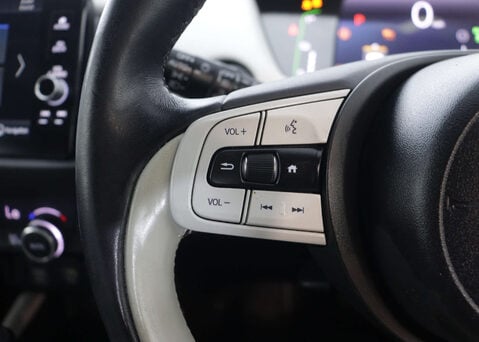 Honda Jazz 1.5 Jazz EX i-MMD CVT 5dr 32