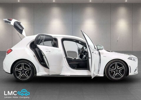 Mercedes-Benz A Class 1.3 A 200 AMG Line Edition Executive Auto 5dr 58