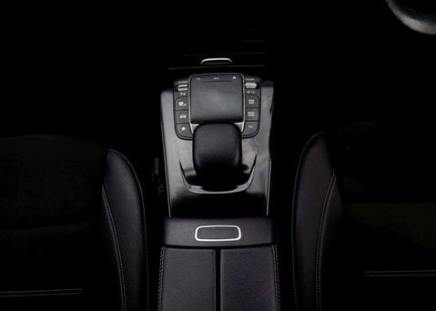 Mercedes-Benz A Class 1.3 A 200 AMG Line Edition Executive Auto 5dr 21