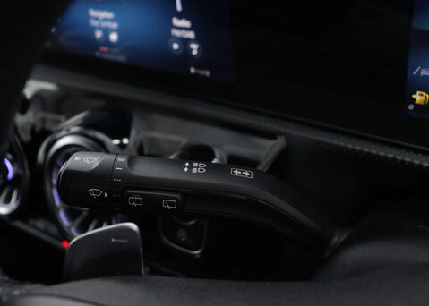 Mercedes-Benz A Class 1.3 A 200 AMG Line Edition Executive Auto 5dr 36