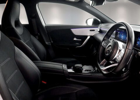 Mercedes-Benz A Class 1.3 A 200 AMG Line Edition Executive Auto 5dr 40