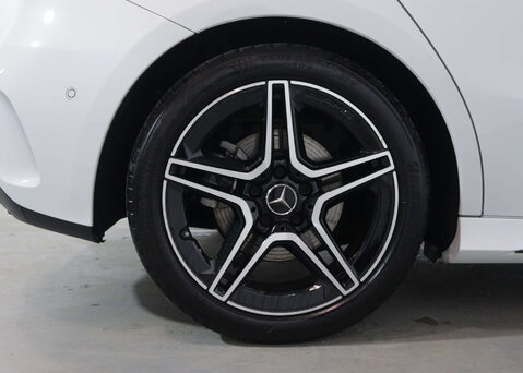 Mercedes-Benz A Class 1.3 A 200 AMG Line Edition Executive Auto 5dr 13
