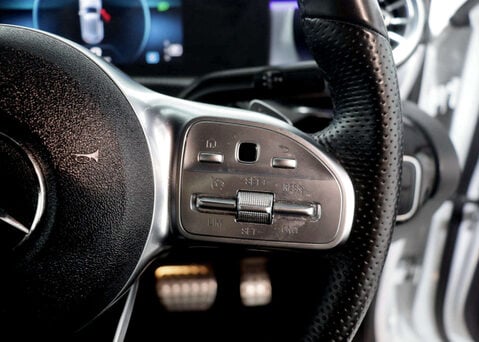 Mercedes-Benz A Class 1.3 A 200 AMG Line Edition Executive Auto 5dr 33